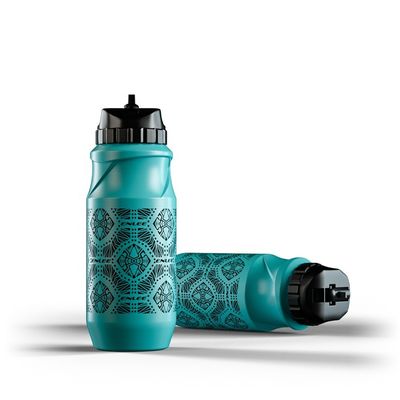 อาหารเกรดซิลิโคนหลายสี ขวดจักรยาน 215 * 80 * 80 มม ความจุ 650ML ออกกําลังกาย