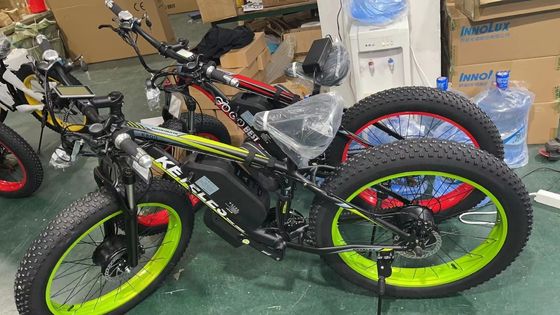 EU Warehouse Disc Brake 72V 2000W มอเตอร์หลังคู่ 23AH แบตเตอรี่ลิตยูม 26&quot;x4.0&quot; ไฟท์ไนด์จักรยานไฟฟ้า