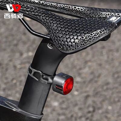 33*30*33mm WEST BIKING ไฟเบรคจักรยานที่มีไฟ LED สัญญาณหันและการชาร์จประเภท C