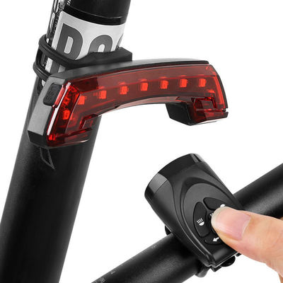 อยู่ปลอดภัยบนจักรยานด้วยไฟหลัง USB ที่ฉลาด และรีโมทควบคุมไร้สาย